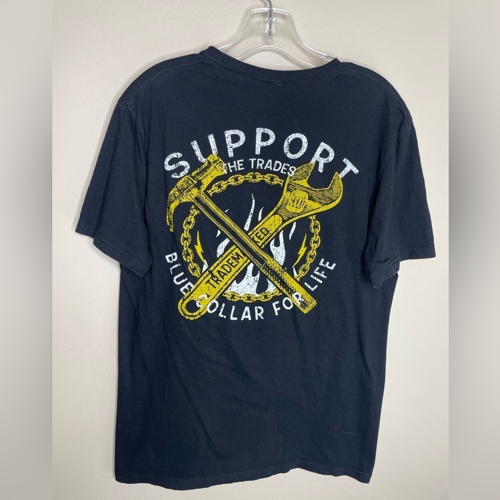 Trade Marked Black Graphic T-Shirt Support The Trades Size Medium
